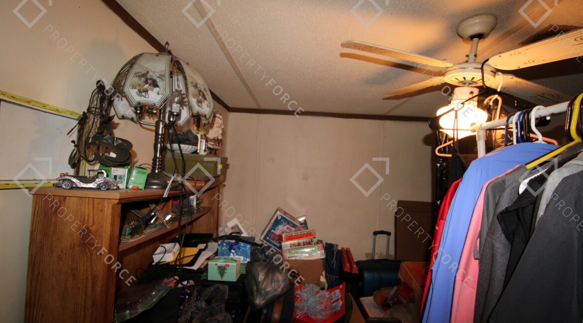Bedroom 2-2