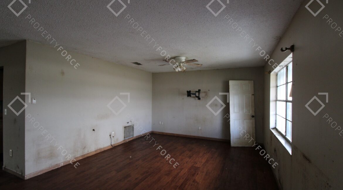 12390 Elgin Blvd, Spring Hill, FL 34609 (15)