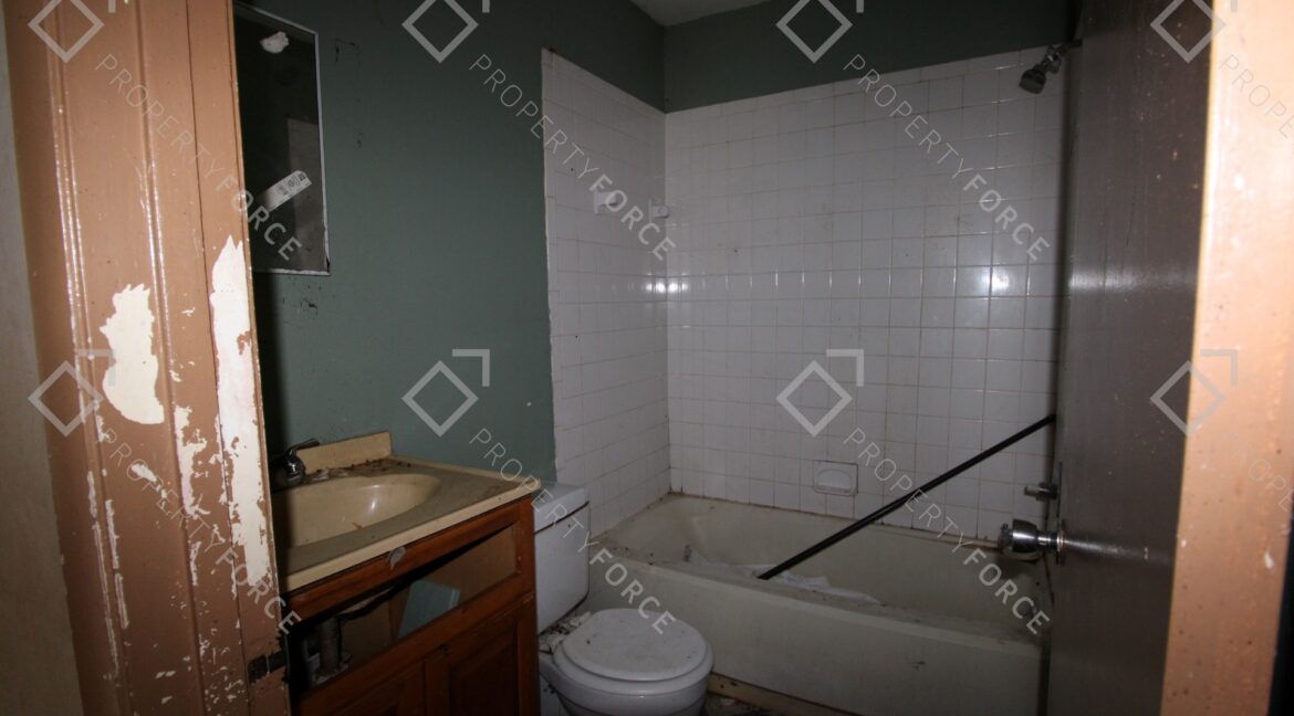 12390 Elgin Blvd, Spring Hill, FL 34609 (43)