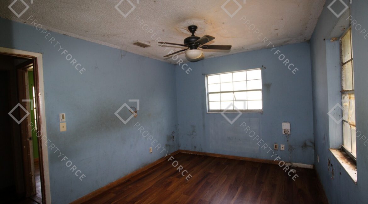 12390 Elgin Blvd, Spring Hill, FL 34609 (65)