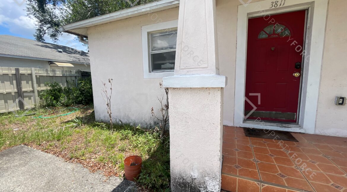 3811 N 57th St, Tampa, FL 33619 (4)