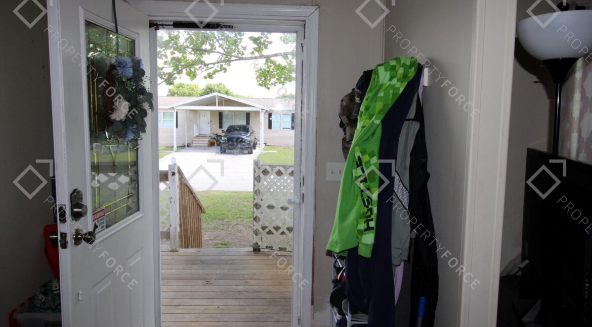 8336 Chance Dr, Lakeland, FL 33809 (20)