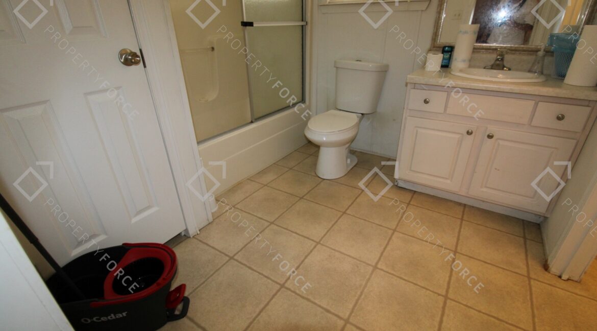 8336 Chance Dr, Lakeland, FL 33809 (50)