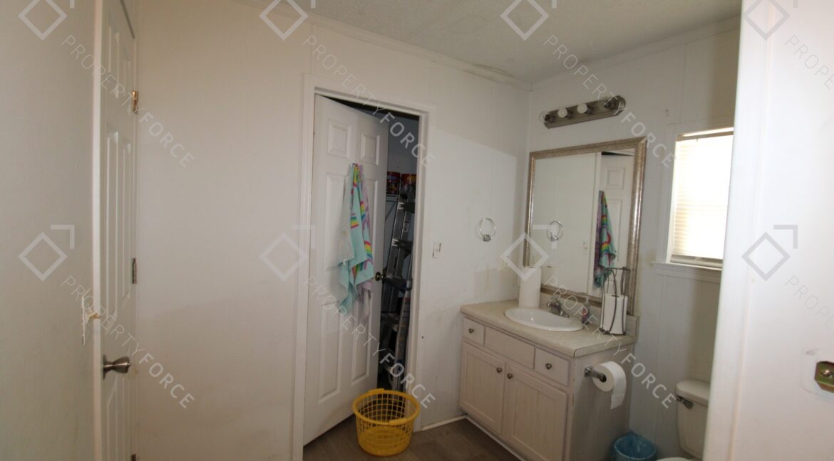 8336 Chance Dr, Lakeland, FL 33809 (57)