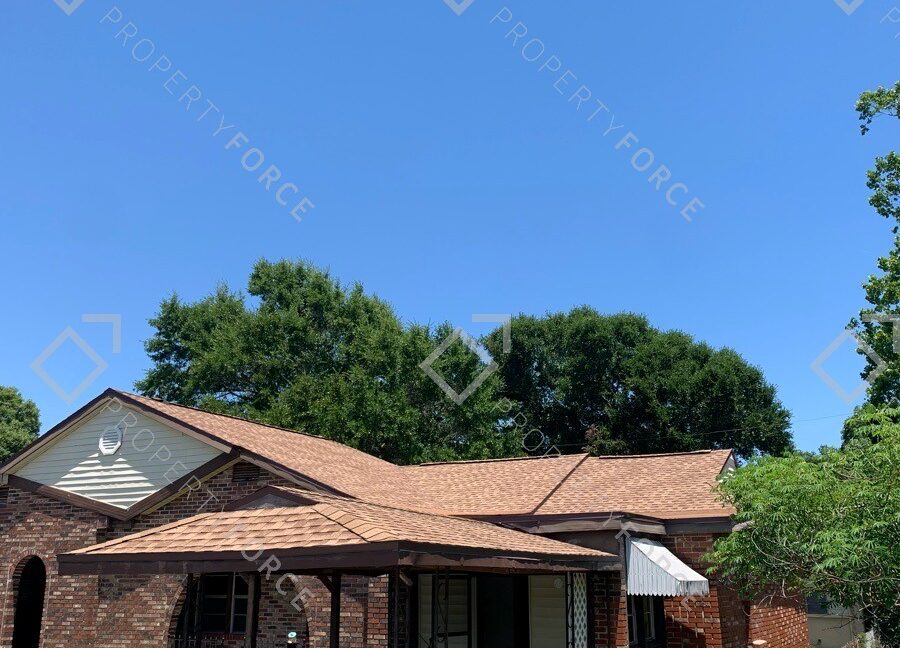 Provide_photos_of_the_roof40
