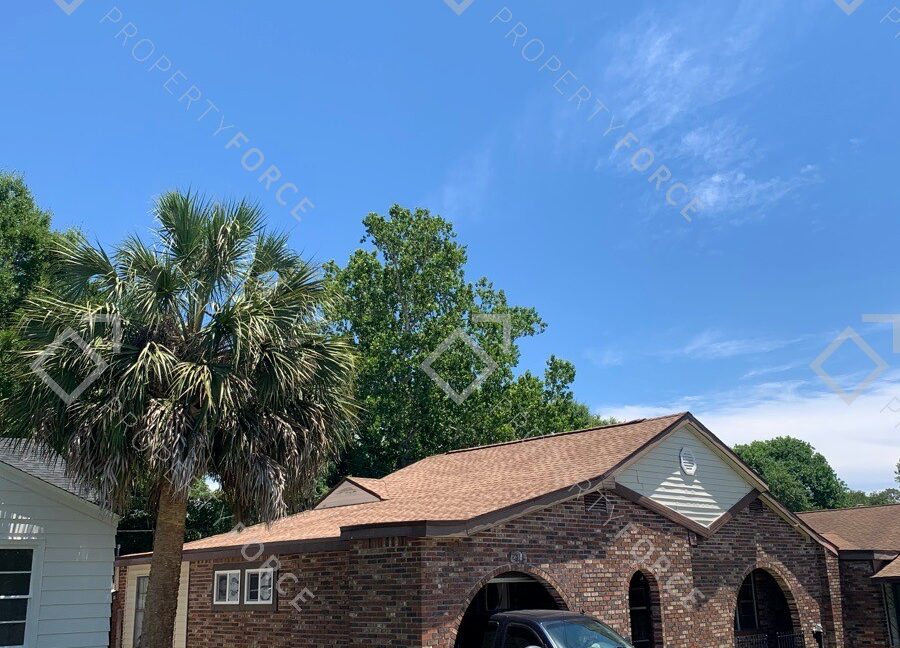 Provide_photos_of_the_roof41