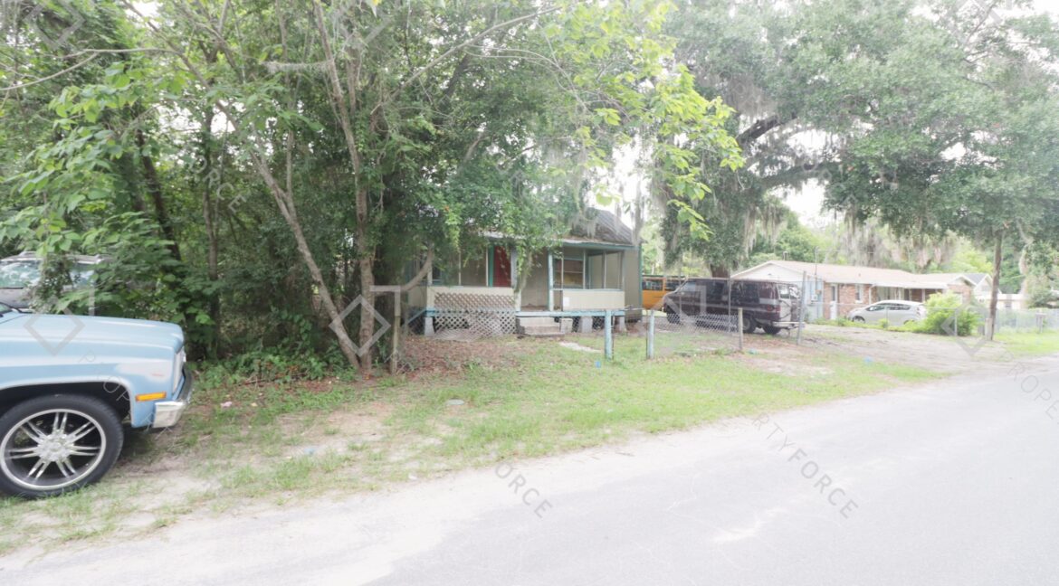 1005 SW 2nd St Ocala (2)