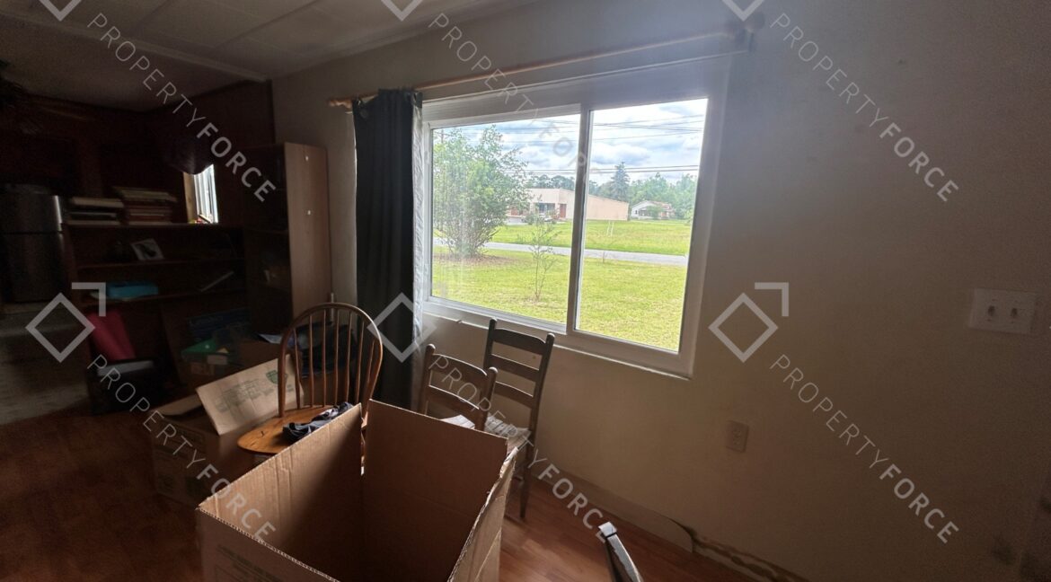 109 E 1st Ave, Havana, FL 32333 (30)
