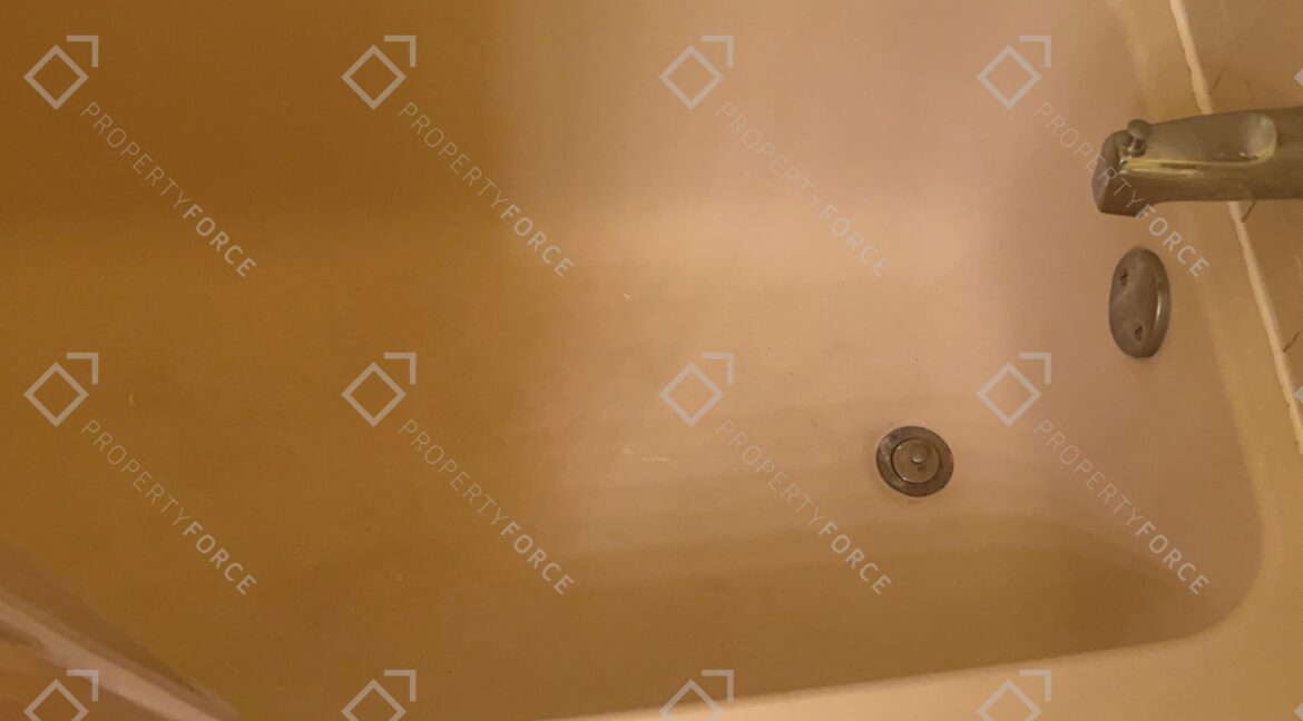1317 Sussex Dr North Lauderdale, FL 33068 (42)