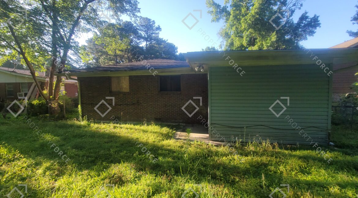 1664 Barrett Dr NW, Atlanta, GA 30318 (16)