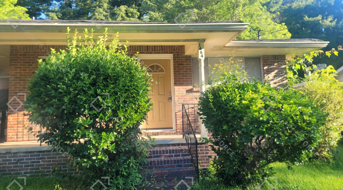 1664 Barrett Dr NW, Atlanta, GA 30318 (3)