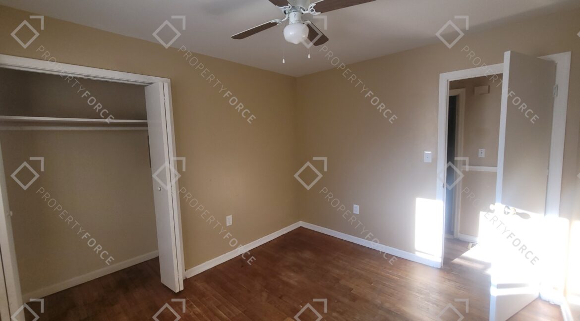 1664 Barrett Dr NW, Atlanta, GA 30318 (50)