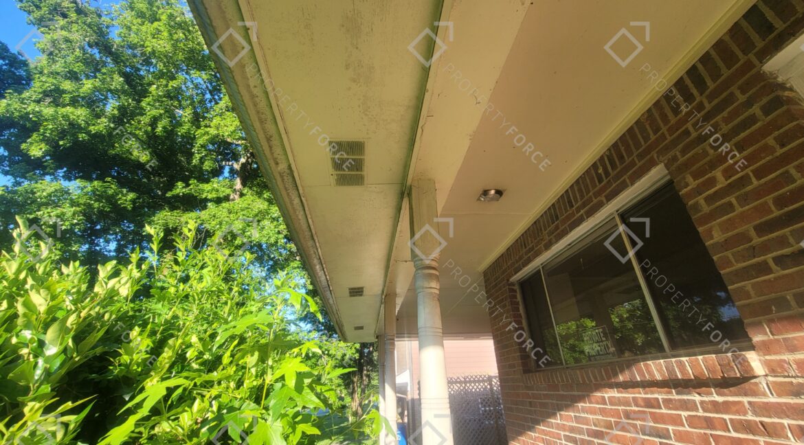 1664 Barrett Dr NW, Atlanta, GA 30318 (6)
