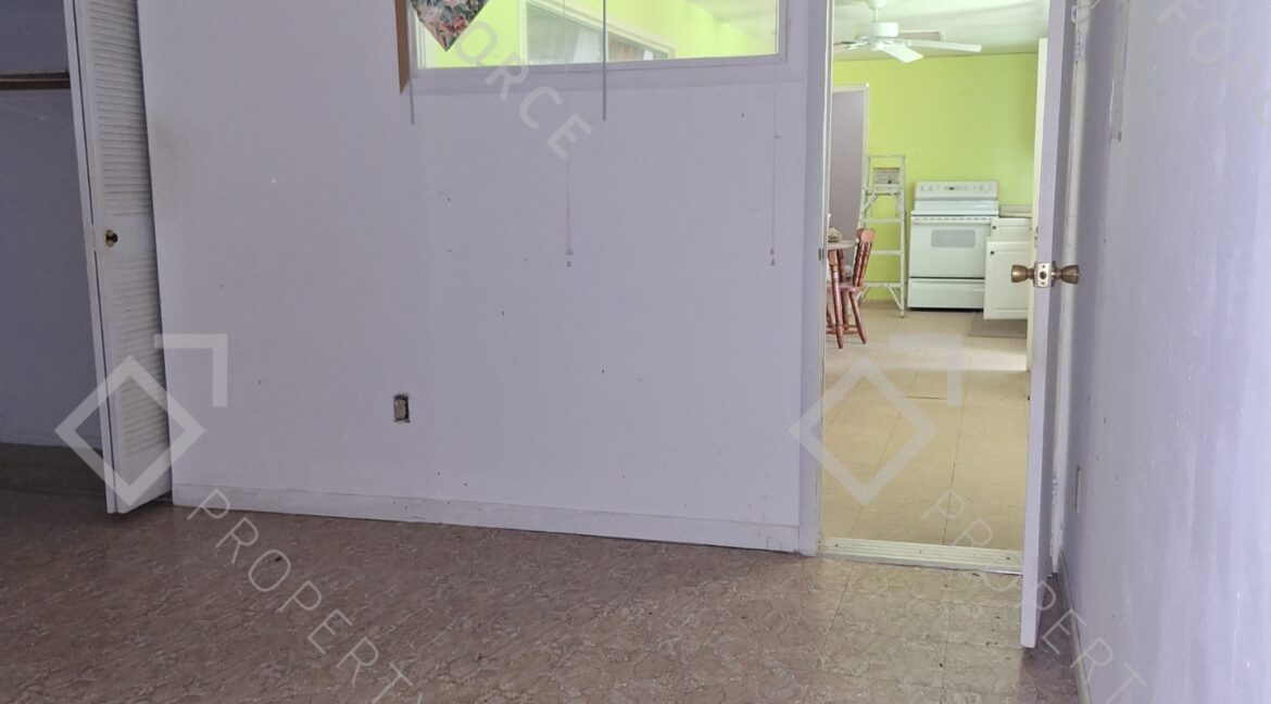 2052 Bradway St NE Palm Bay, FL 32905 (56)