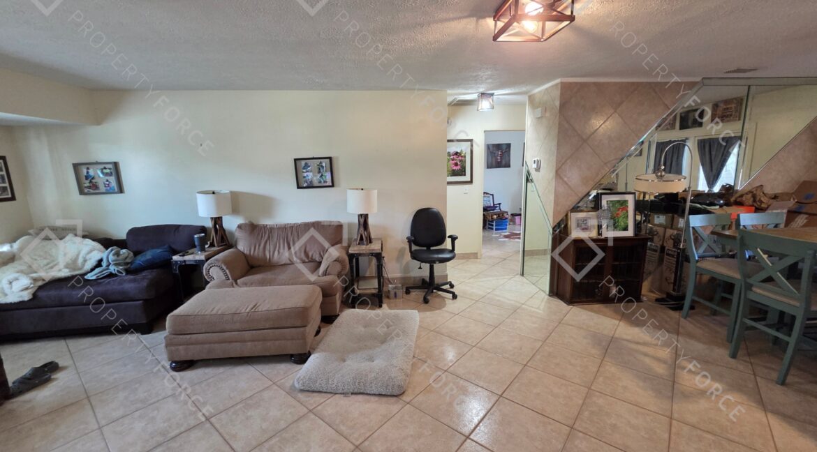 2526 SW Grotto Cir, Port St. Lucie, FL 34953 (17)