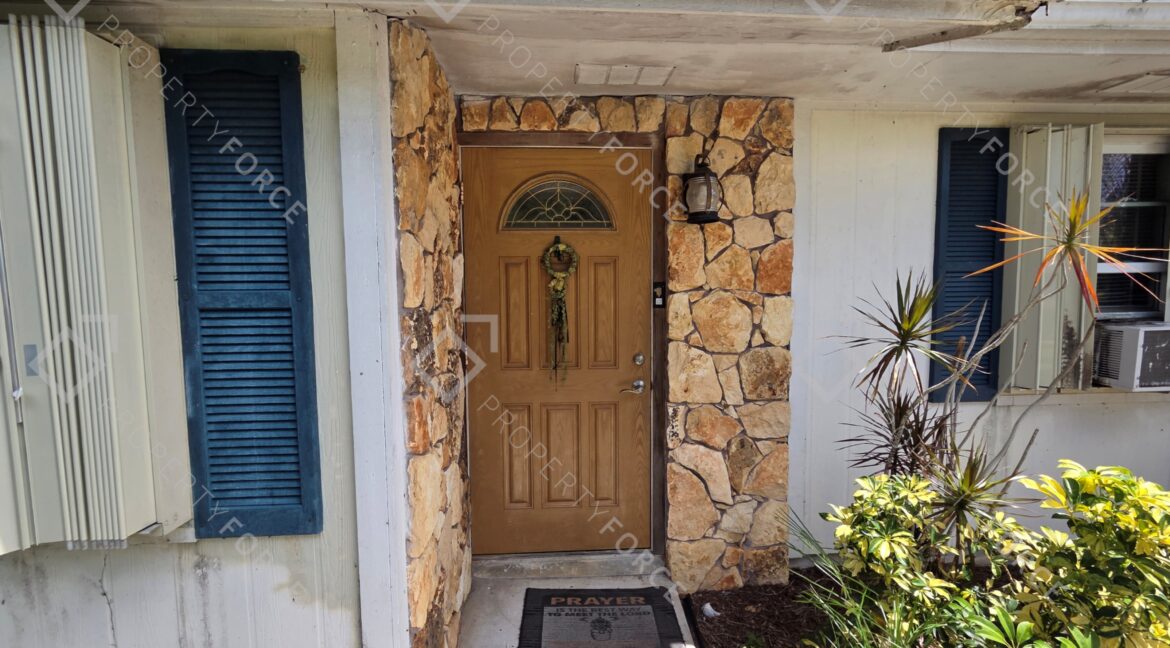 2526 SW Grotto Cir, Port St. Lucie, FL 34953 (2)