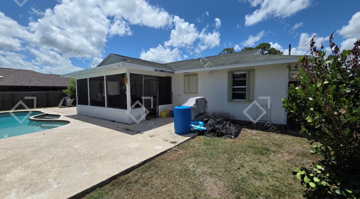 2526 SW Grotto Cir, Port St. Lucie, FL 34953 (49)