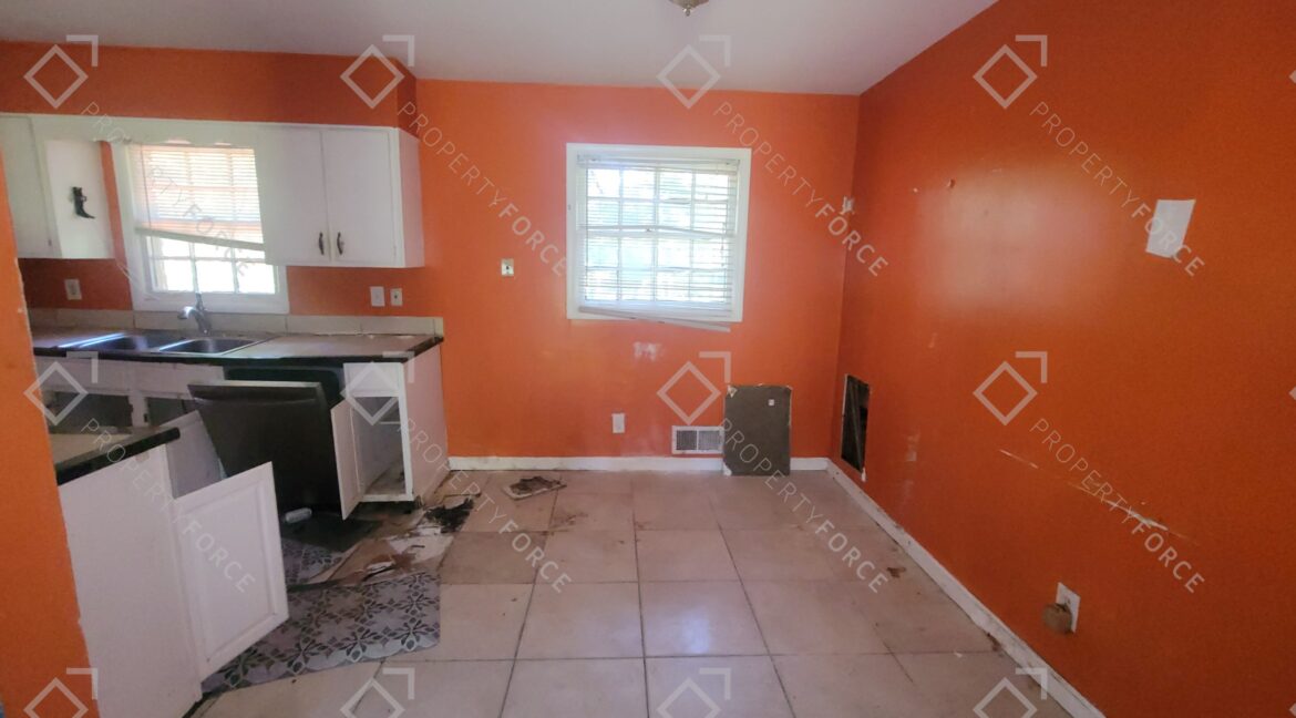 4448 Tell Rd SW, Atlanta, GA 30331 (38)