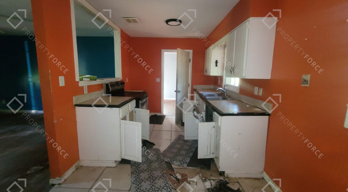 4448 Tell Rd SW, Atlanta, GA 30331 (40)