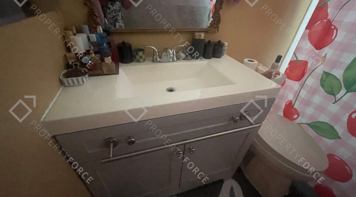 5245 Amulet Dr #208 New Port Richey, FL 34652- (16)