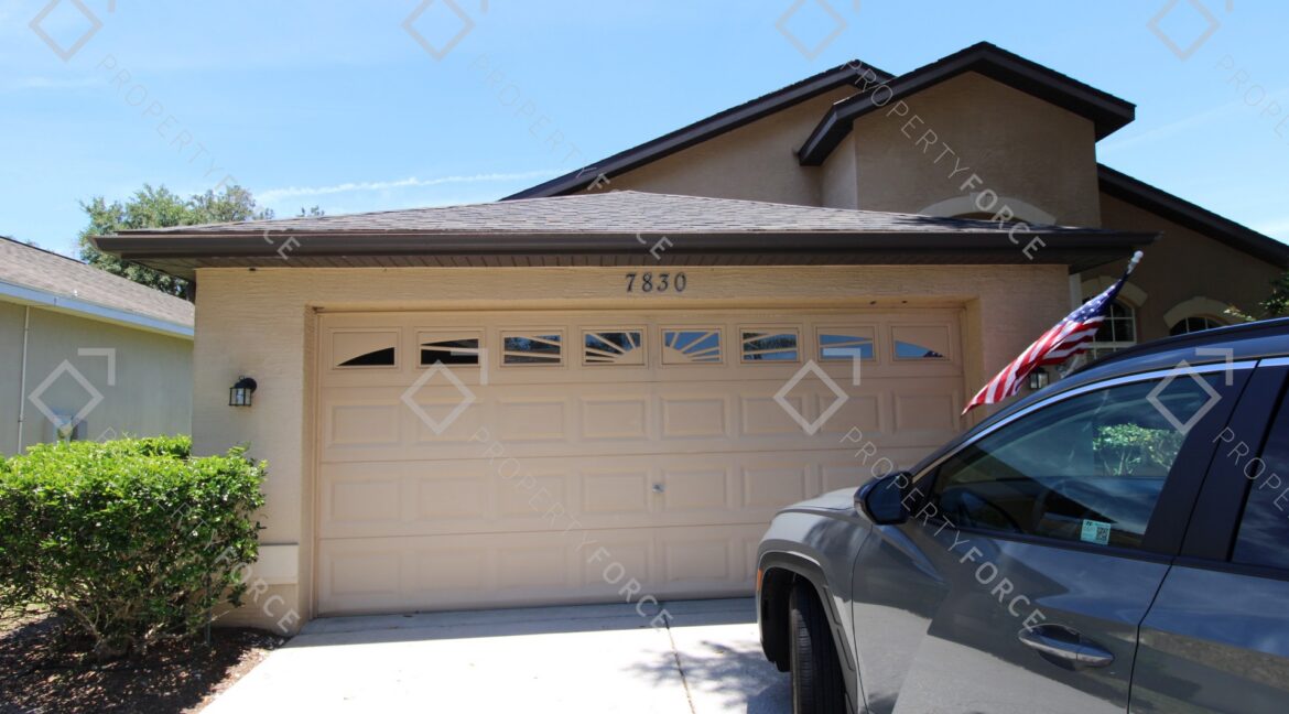7830 Harbor Bridge Blvd New Port Richey, FL 34654 (2)