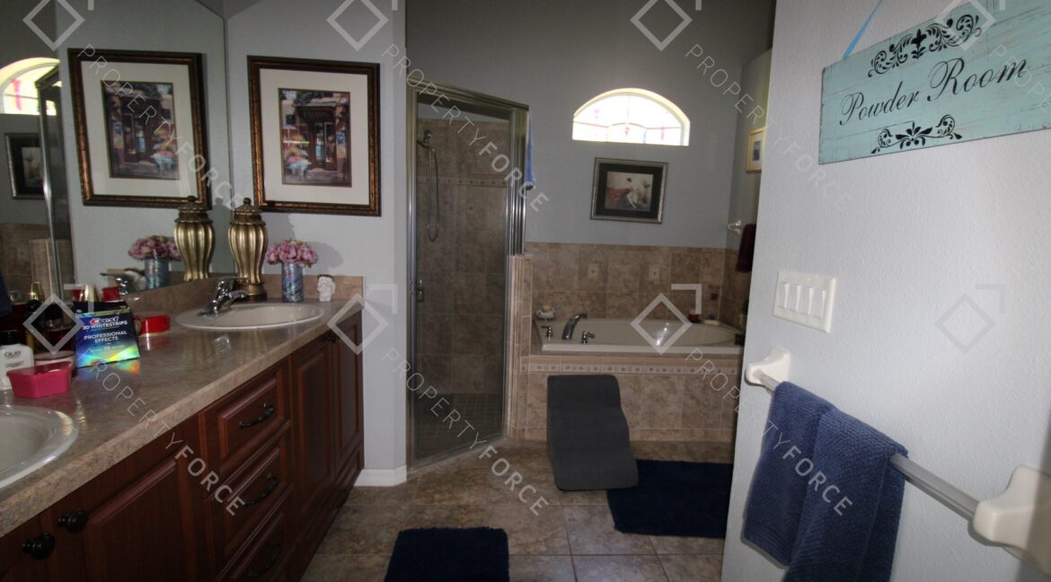 7830 Harbor Bridge Blvd New Port Richey, FL 34654 (24)