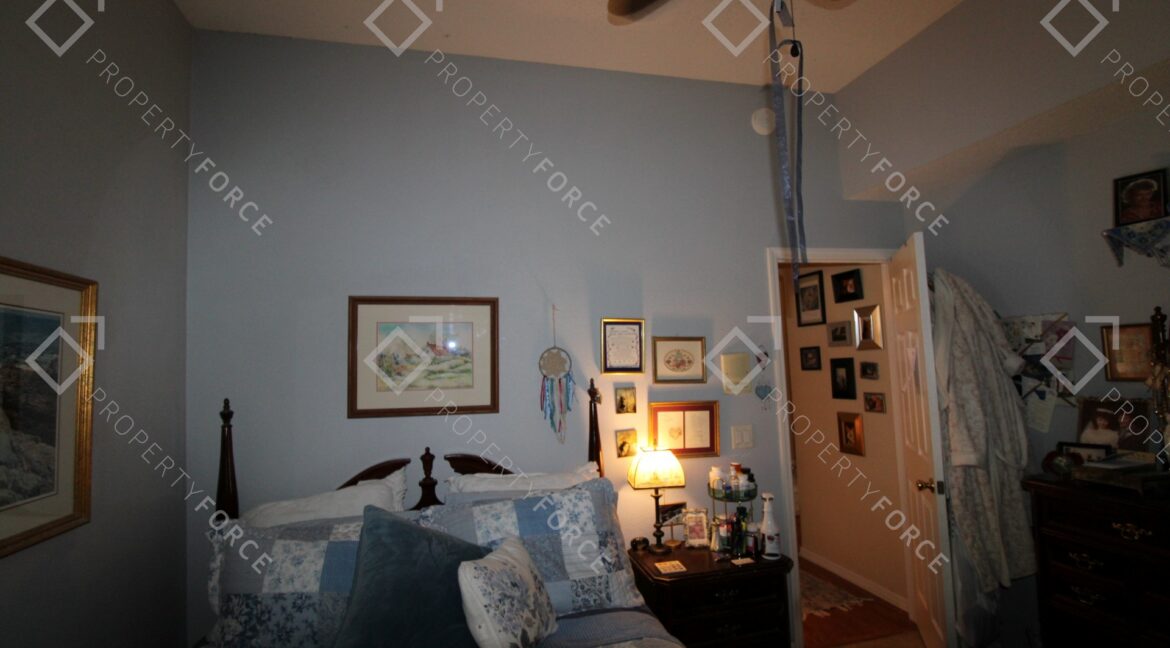 7830 Harbor Bridge Blvd New Port Richey, FL 34654 (37)