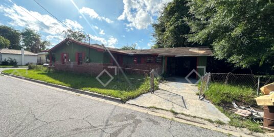 2000 Wolfe St, Brunswick, GA 31520
