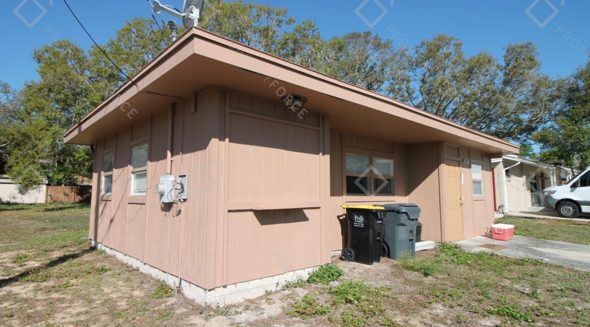 107B Lake Elizabeth Dr, Winter Haven, FL 33884 (4)