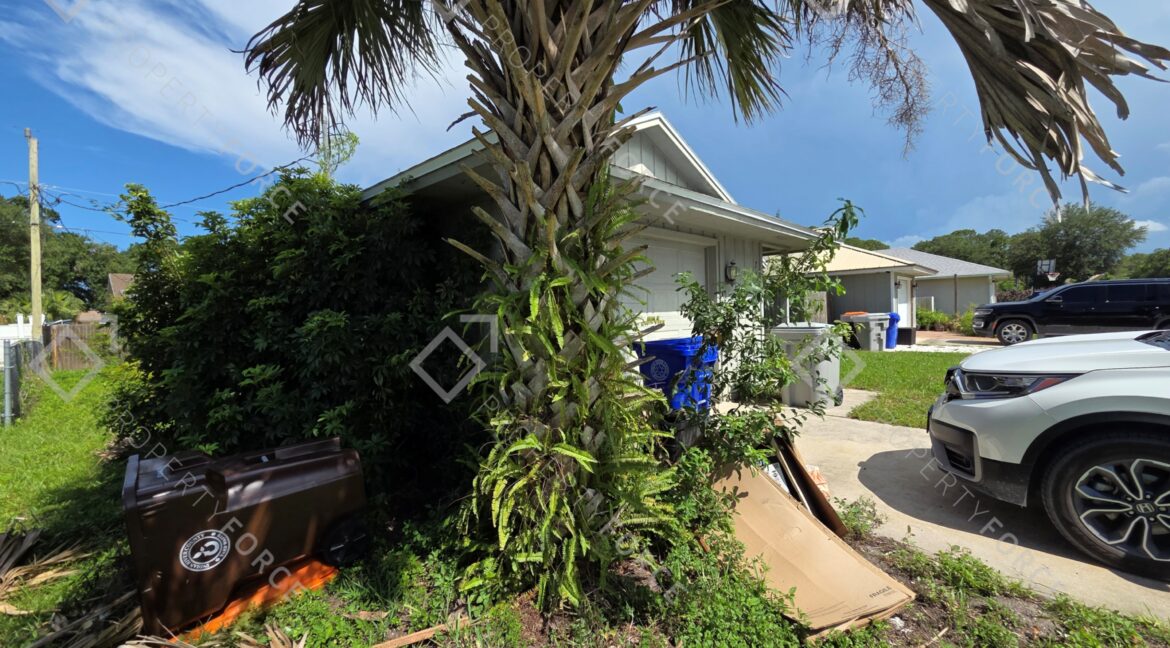 2150 87th Ct Vero Beach, FL 32966 (11)