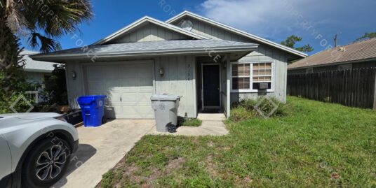 2150 87th Ct Vero Beach, FL 32966
