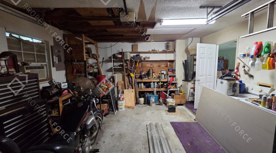 2150 87th Ct Vero Beach, FL 32966 (31)