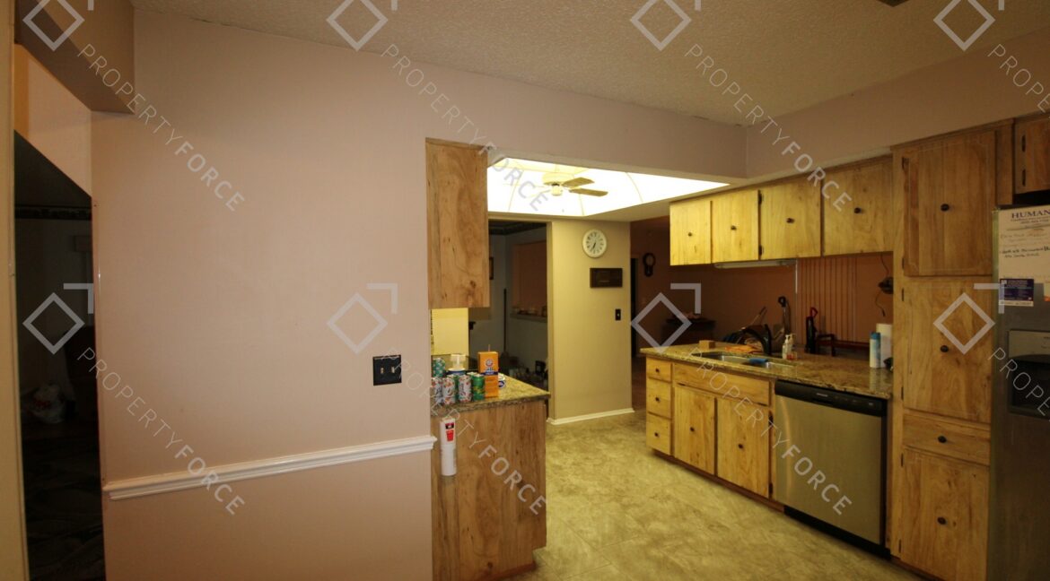 7807 Rusty Hook Ct, Hudson, FL 34667 (34)