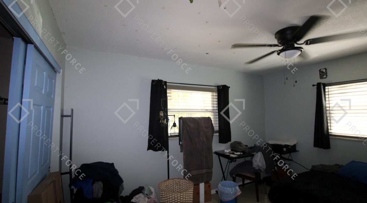 8200 Hixton Dr, Port Richey, FL 34668 (22)
