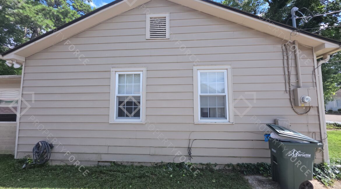 129 Merritt St SE Marietta, GA 30060 (3)