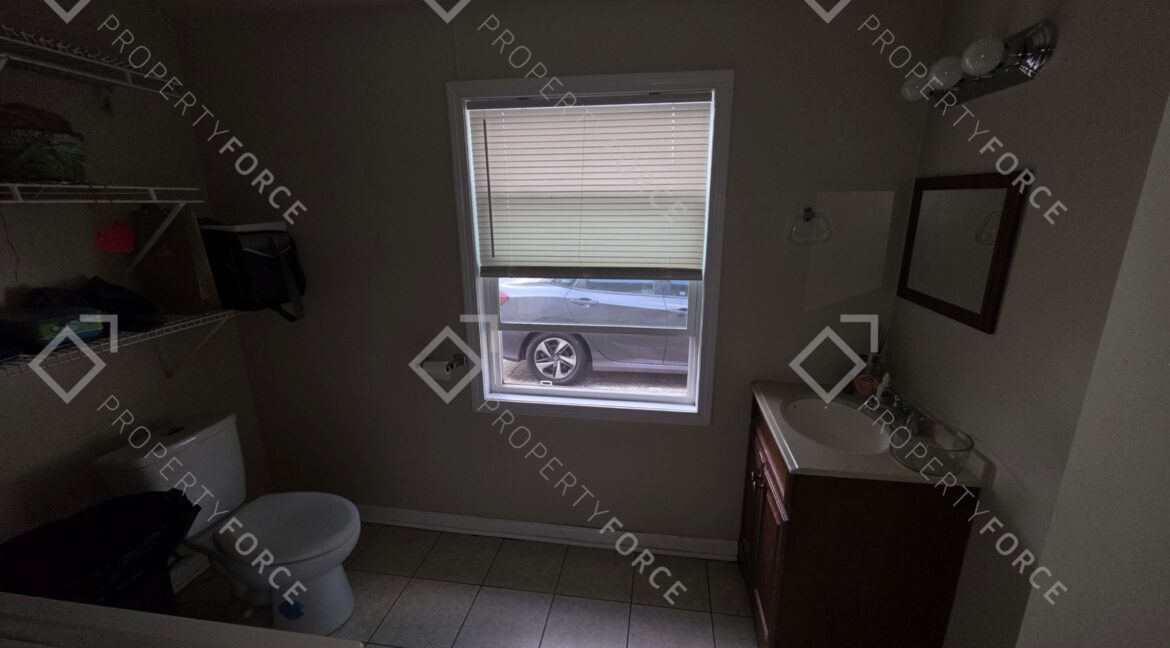 129 Merritt St SE Marietta, GA 30060 (51)