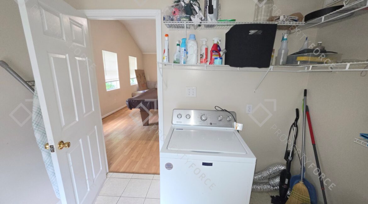 129 Merritt St SE Marietta, GA 30060 (53)