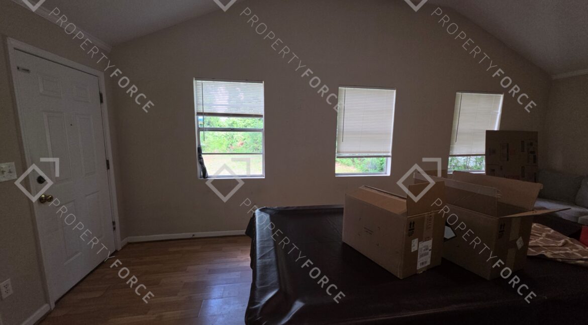 129 Merritt St SE Marietta, GA 30060 (56)