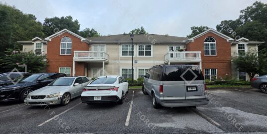 1428 Orchard Park Dr, Stone Mountain, GA 30083