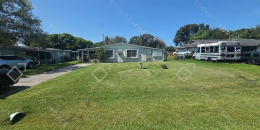 2202 Elizabeth Ave, Fort Pierce, FL 34982