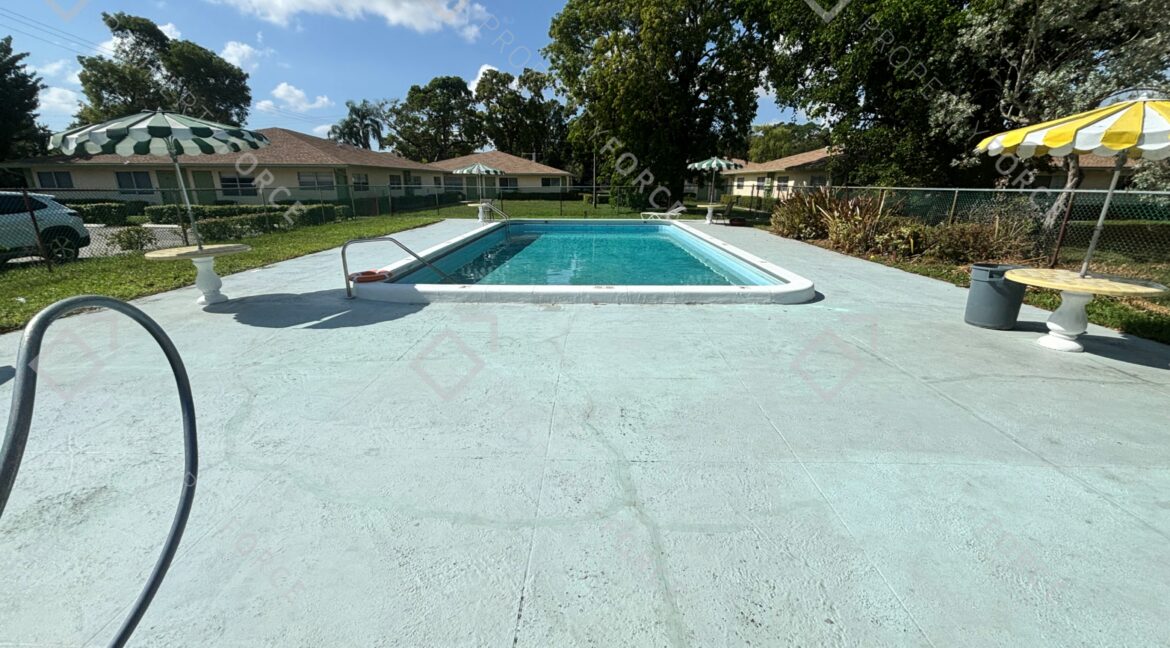 4110 NW 88th Ave #205 Coral Springs, FL 33065 (3)