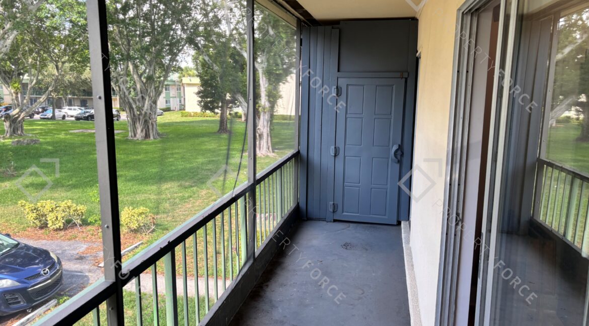 4110 NW 88th Ave #205 Coral Springs, FL 33065 (38)