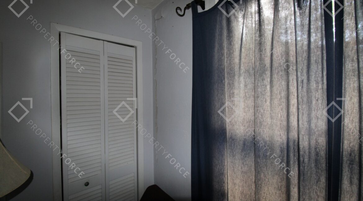 4936 4th Ave N, Saint Petersburg, FL 33710 (15)
