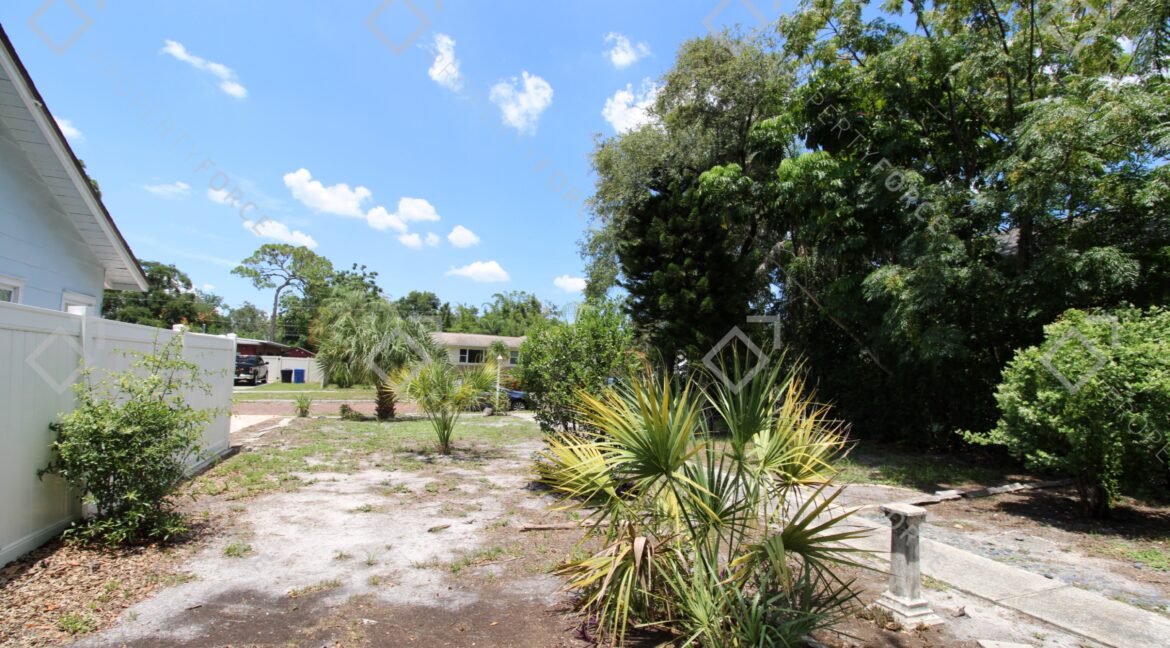 4936 4th Ave N, Saint Petersburg, FL 33710 (60)