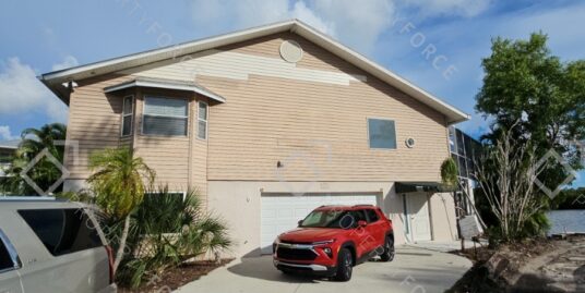 4723 Pinfish Ct Bonita Springs, FL 34134
