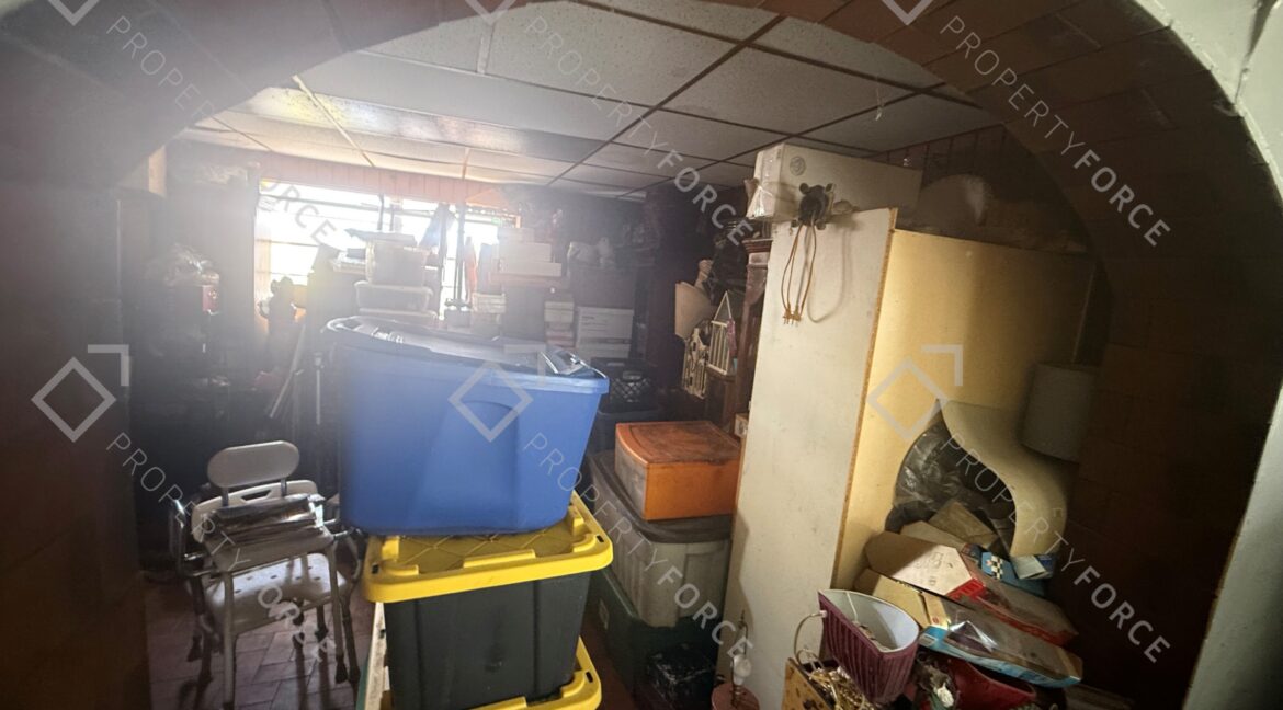 1020 NE 212 Ter-24