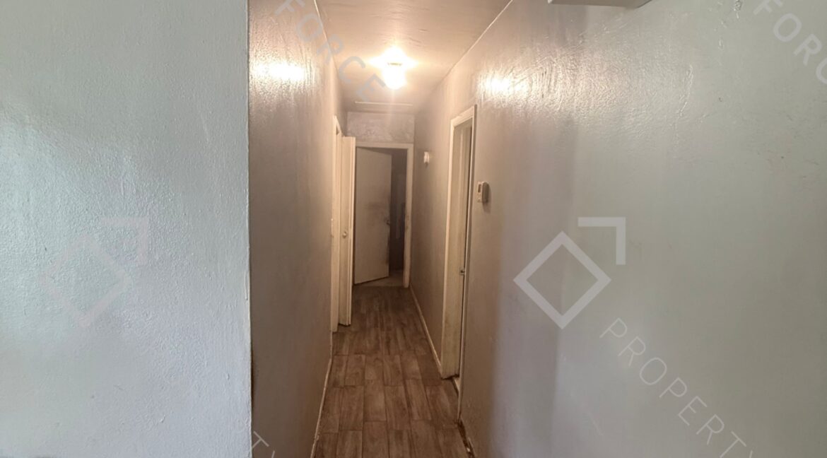 1020 NE 212 Ter-27