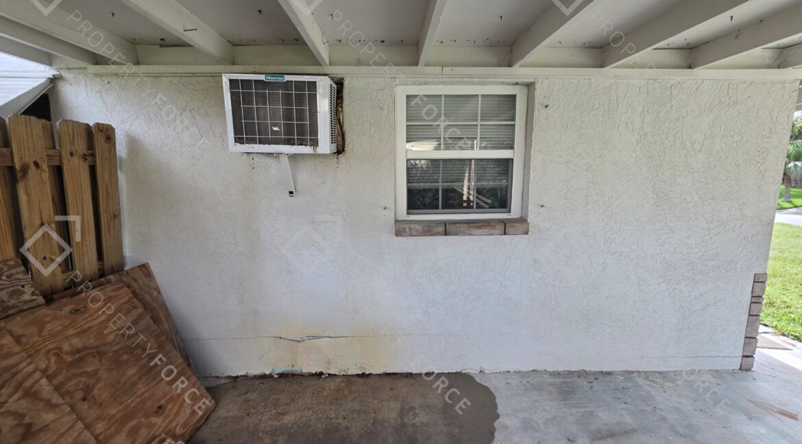 2224 Shelby Dr Melbourne, FL 32935 (117)