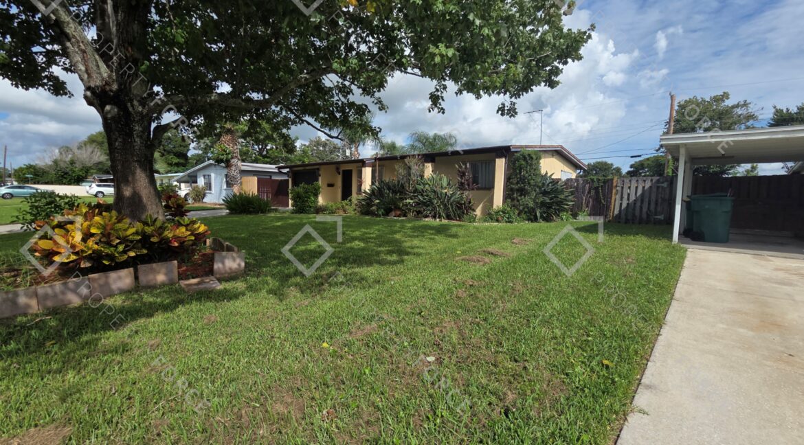 2224 Shelby Dr Melbourne, FL 32935 (63)